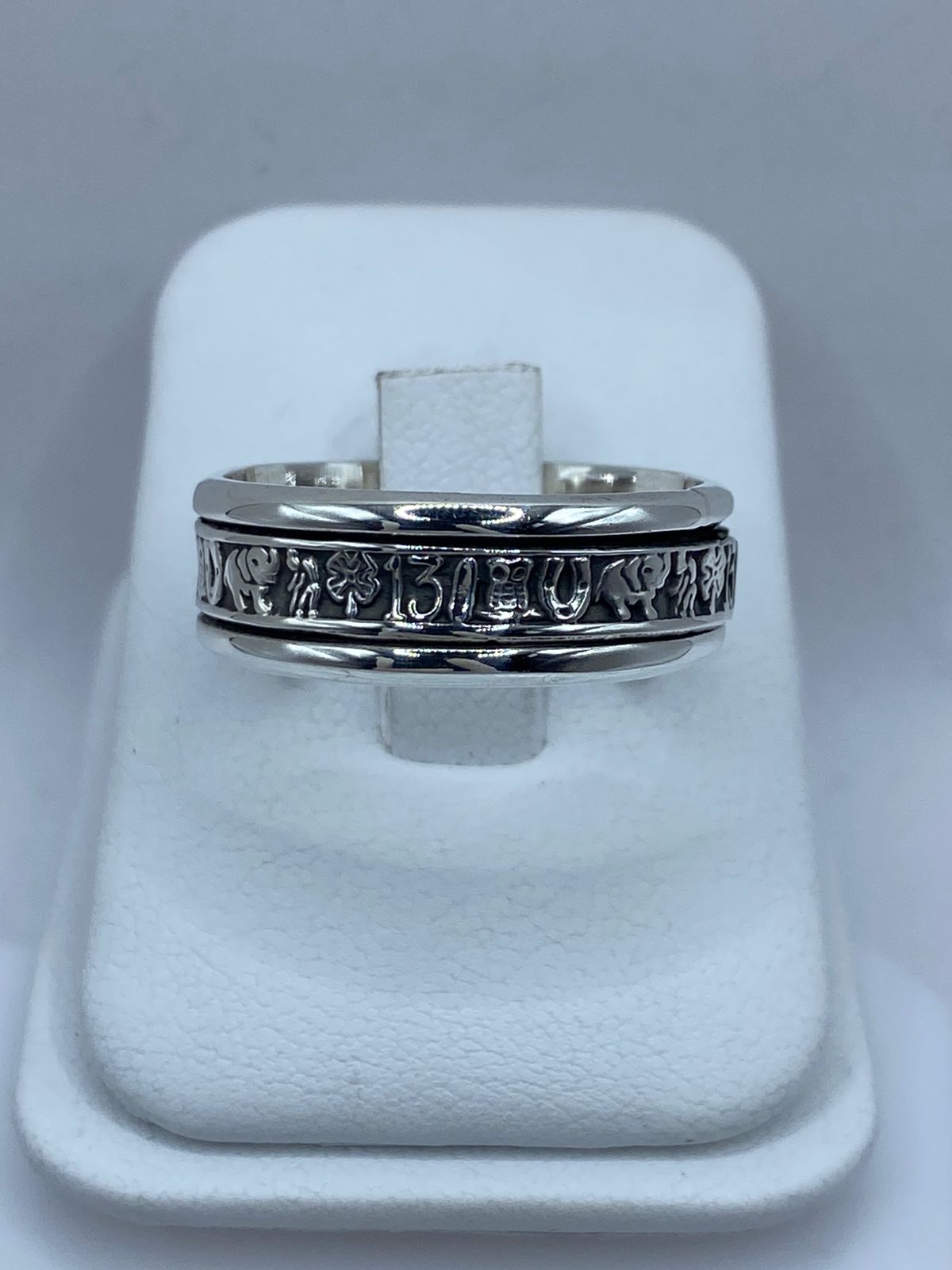 Anillo Giratorio de Plata 925 con Símbolos de la Suerte