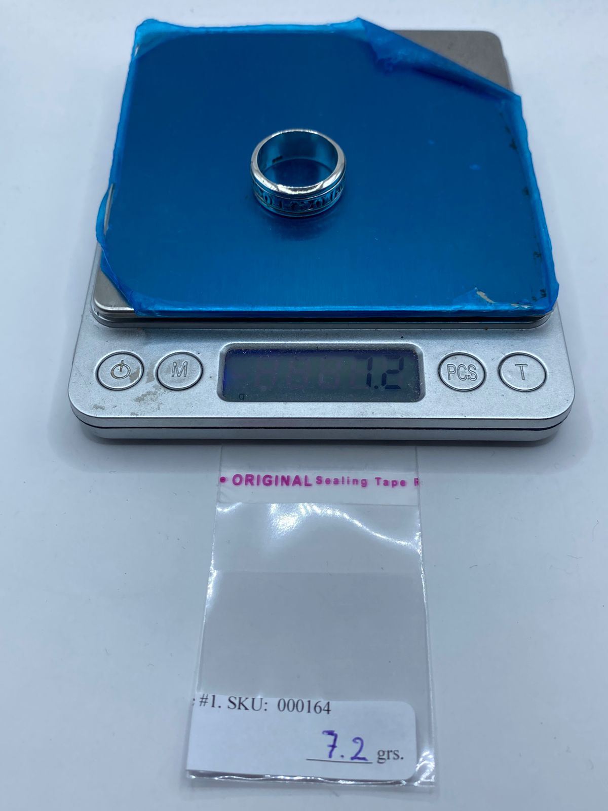 Anillo Giratorio de Plata 925 con Símbolos de la Suerte, vista de detalle