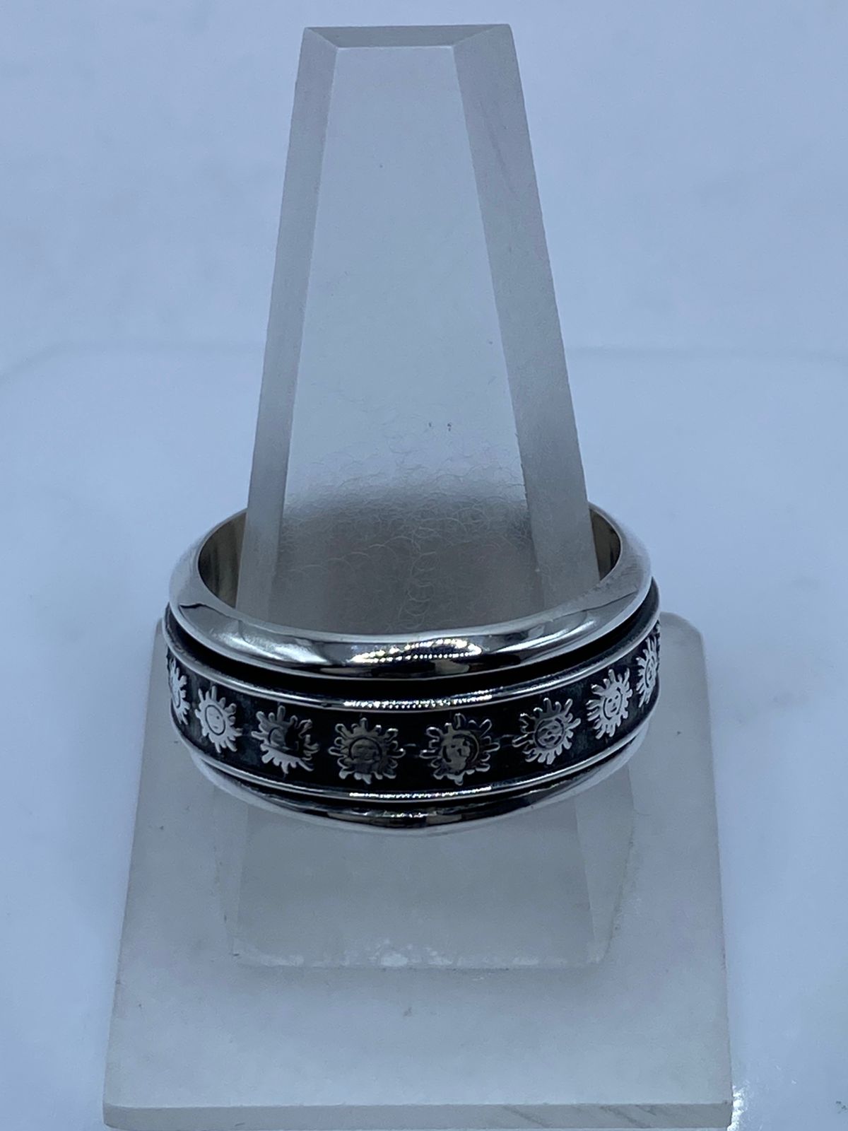 Anillo Giratorio de Plata 925 con Soles Ancestrales