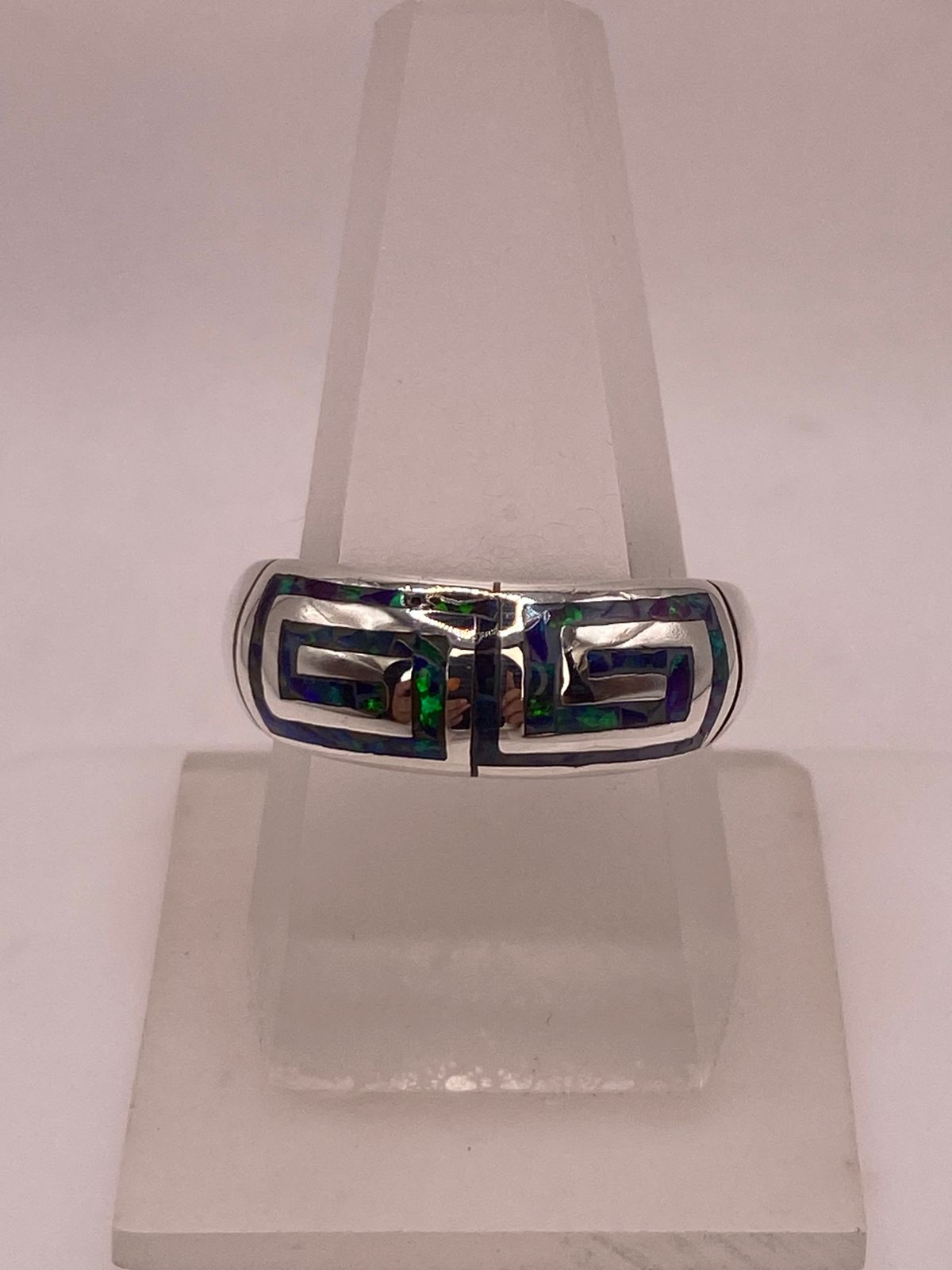 Anillo Greca Geomitrica con Ópalo de Fuego en Plata .950