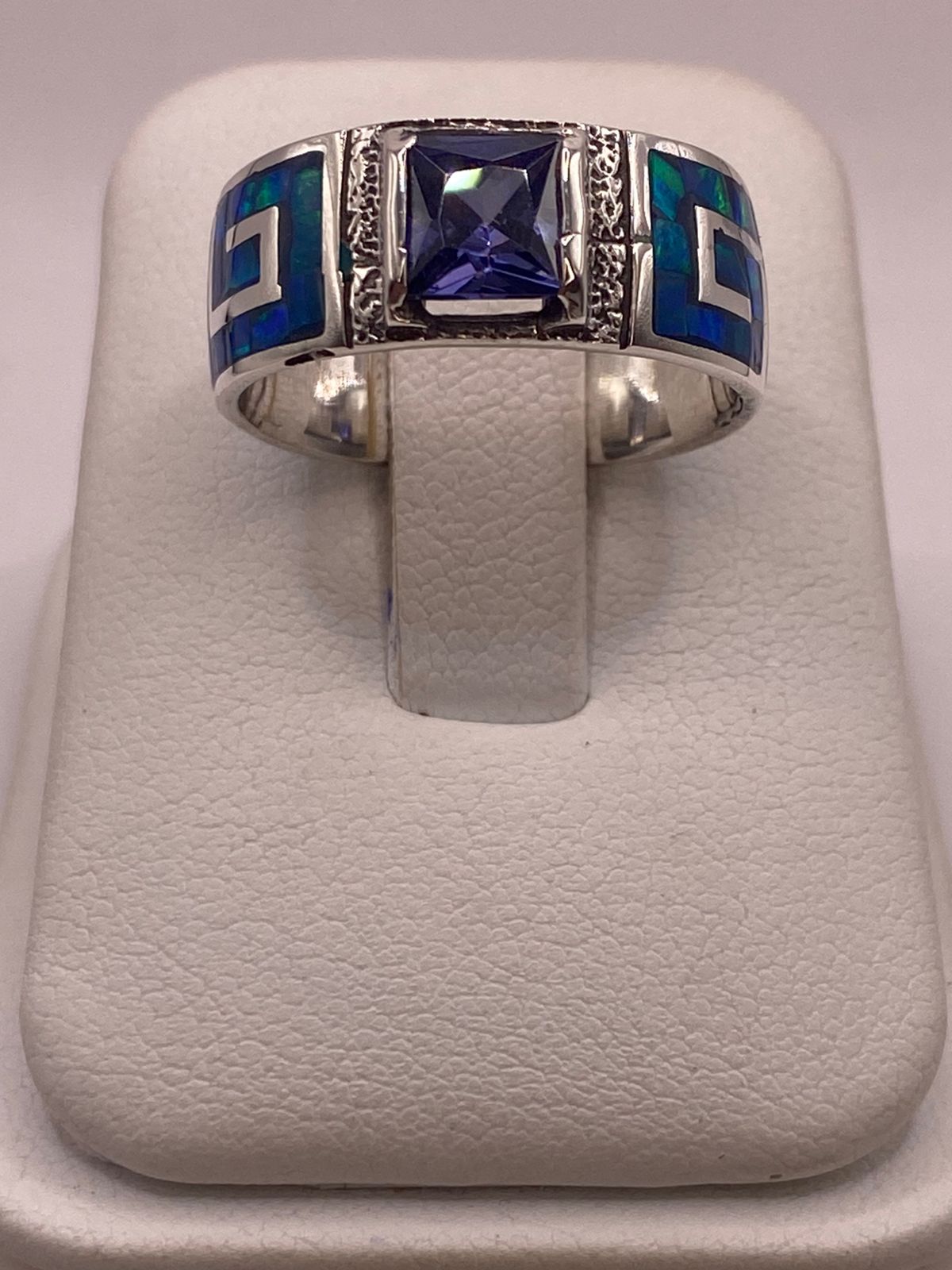 Anillo Greca Imperial de Plata 950 con Ópalo de Fuego y Zirconia