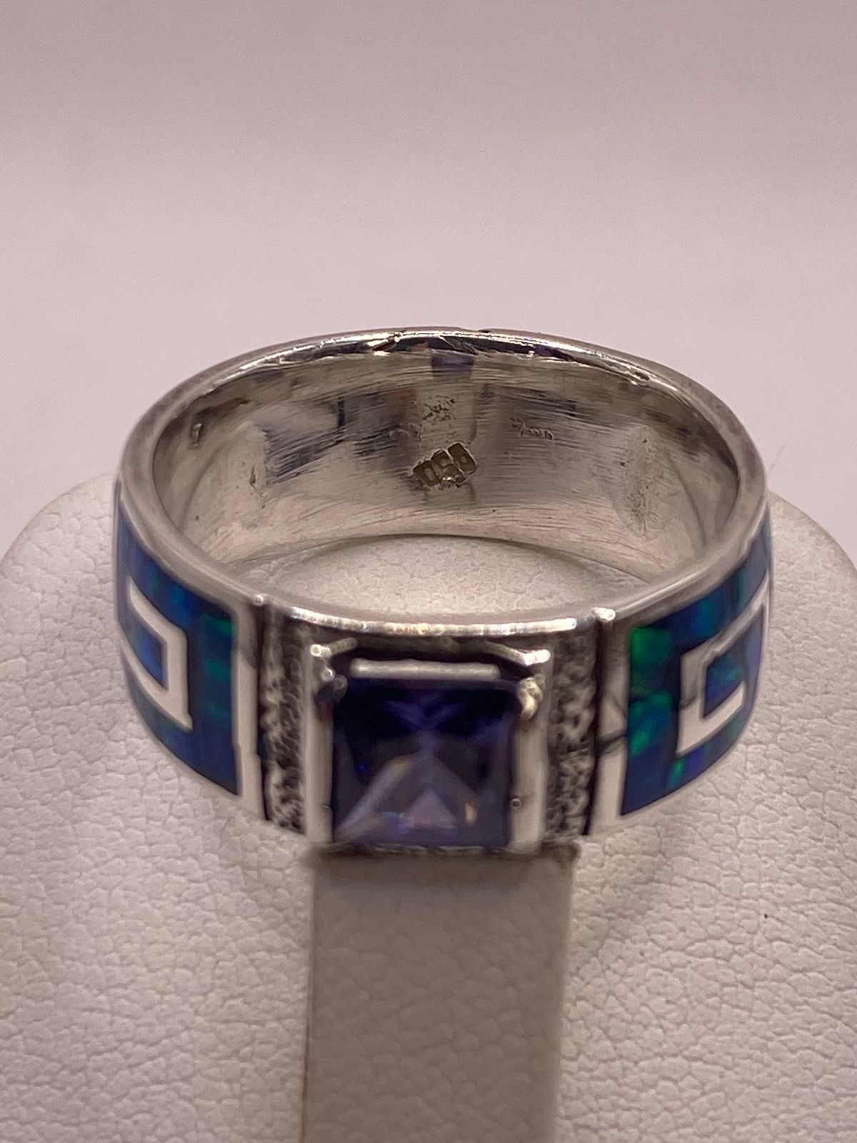 Anillo Greca Imperial de Plata 950 con Ópalo de Fuego y Zirconia