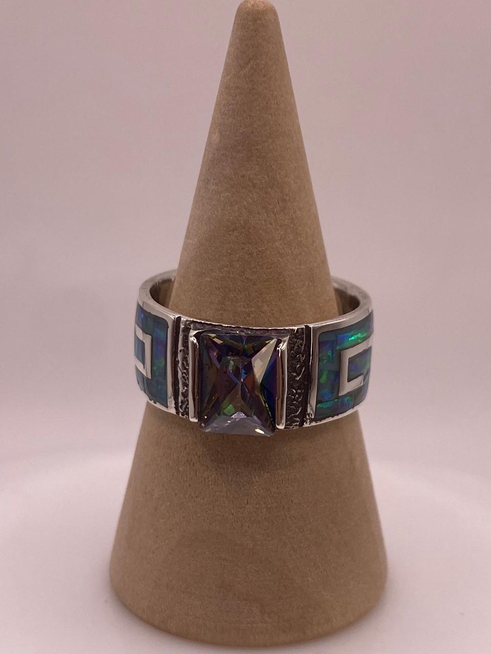 Anillo de Greca con Ópalo de Fuego  y Zirconia en Plata .950