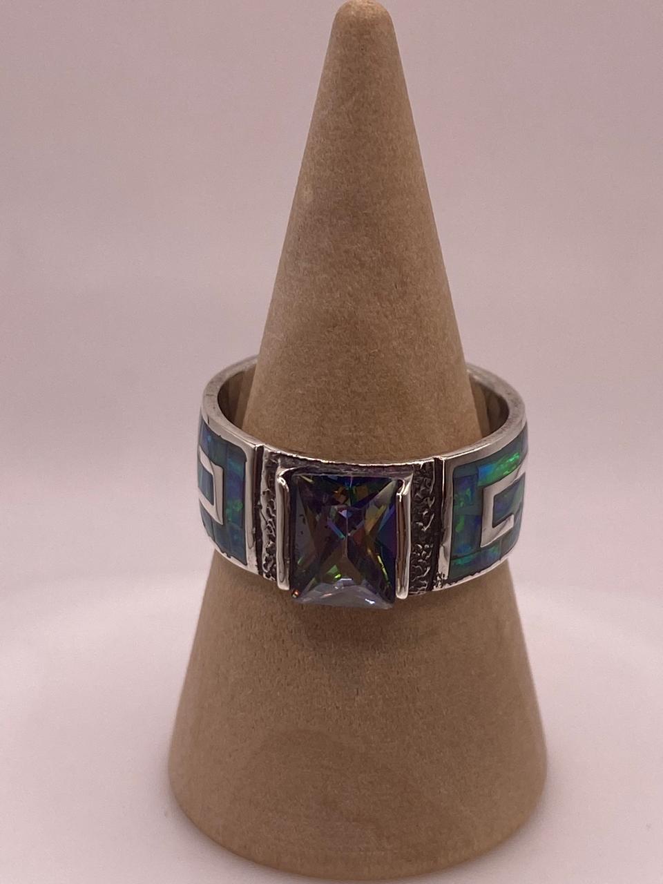 Anillo de Greca con Ópalo de Fuego  y Zirconia en Plata .950