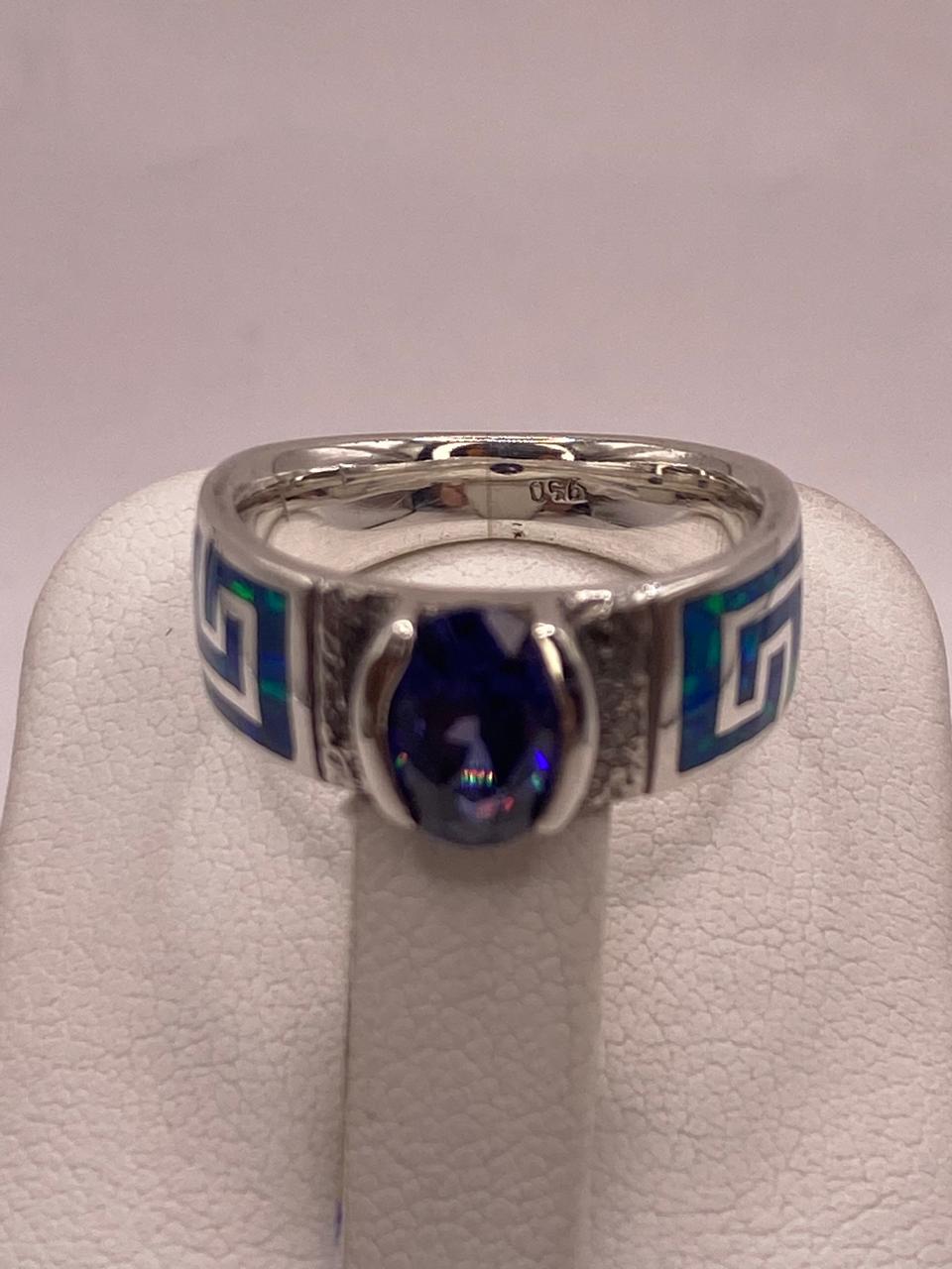 Anillo de Greca con Ópalo de Fuego y Zirconia  en Plata .950