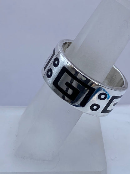Anillo Greca Ancestral Calado en Plata .925 con Obsidiana, vista lateral