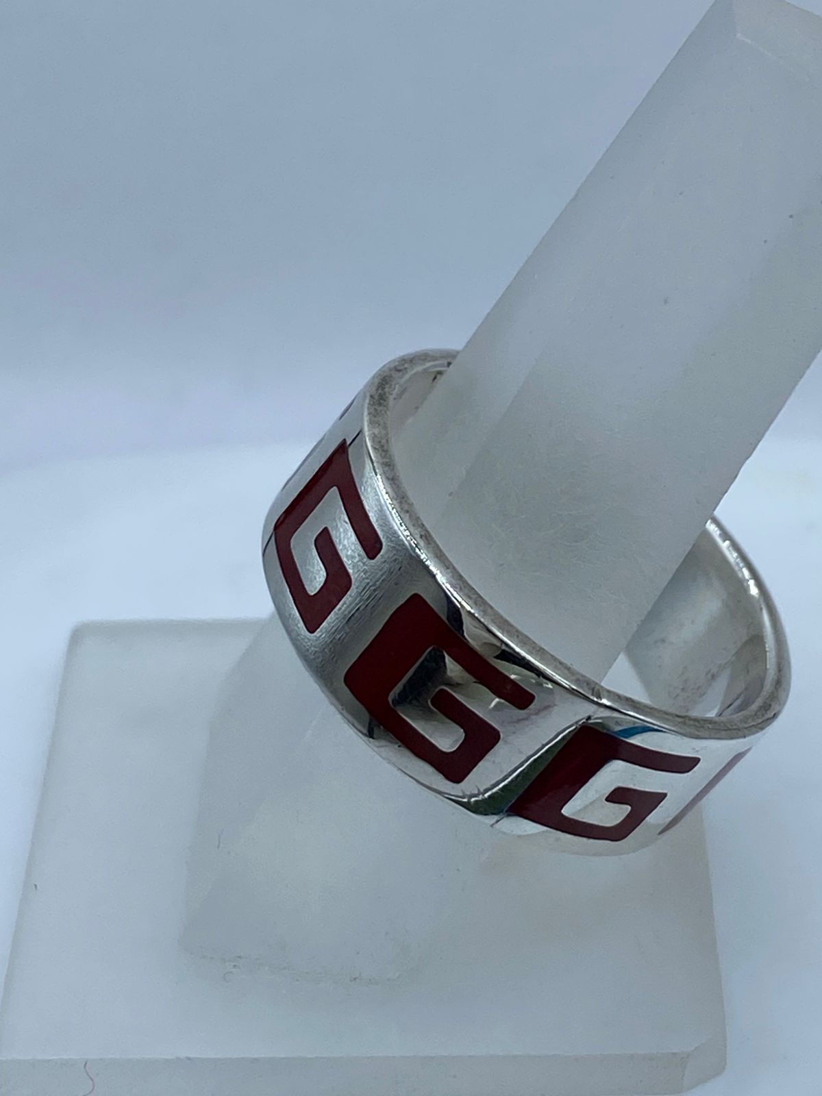 Anillo Greca Clásica en Plata .925 con Coral Rojo