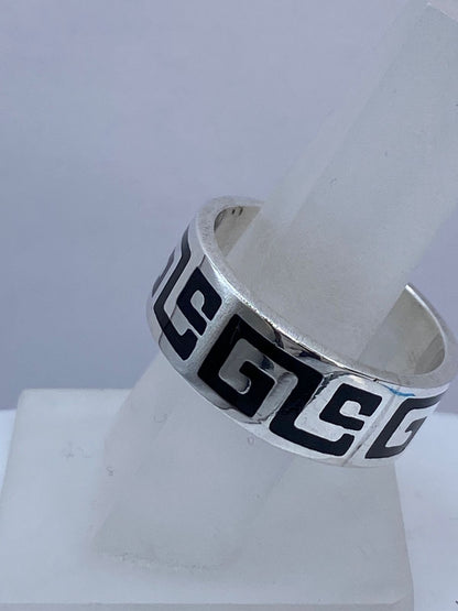 Anillo Greca Clásica en Plata .925 con Obsidiana, vista frontal