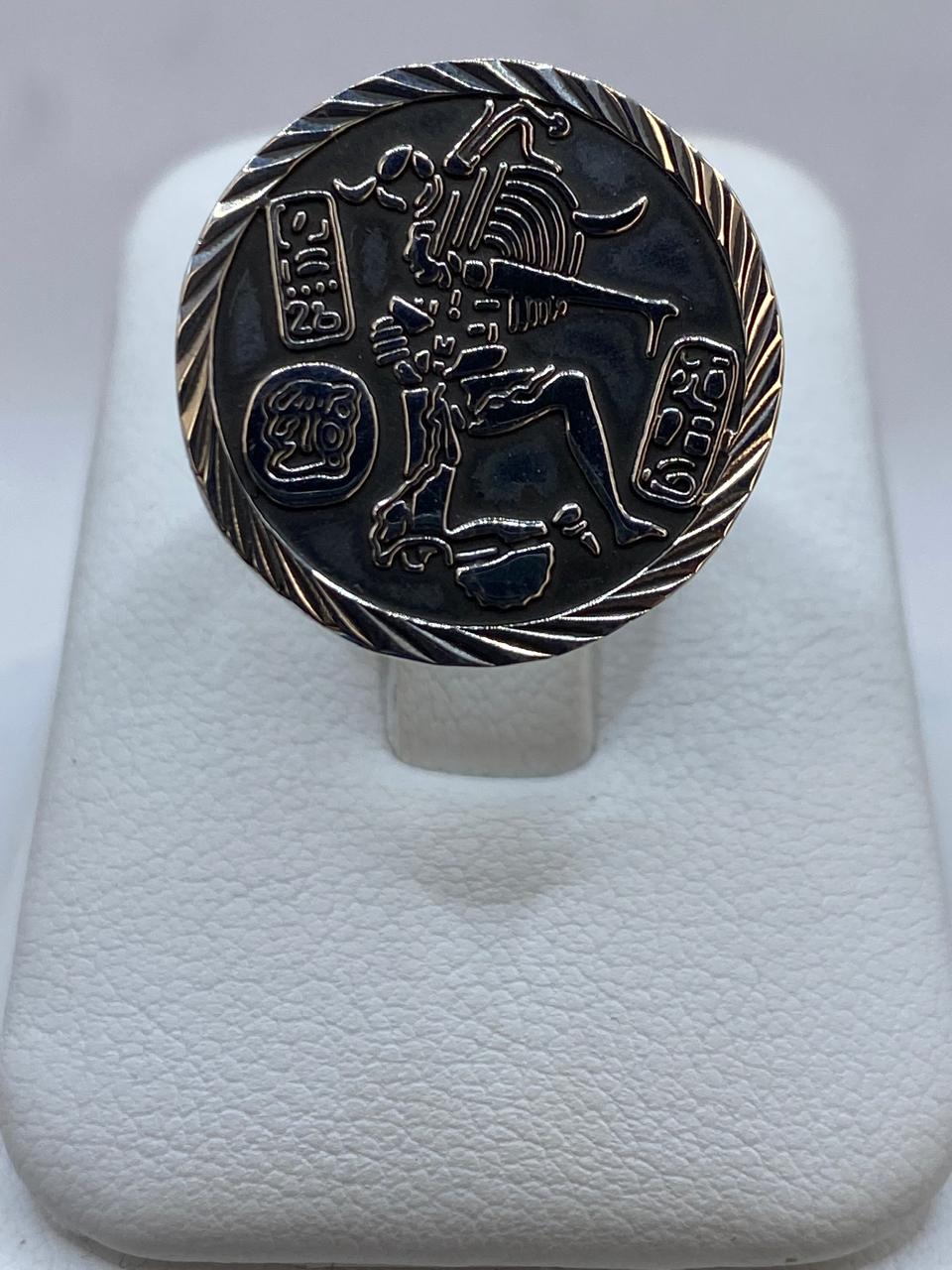 Anillo Guerrero Maya en Plata .925 – Diseño Prehispánico Circular Tipo Sello