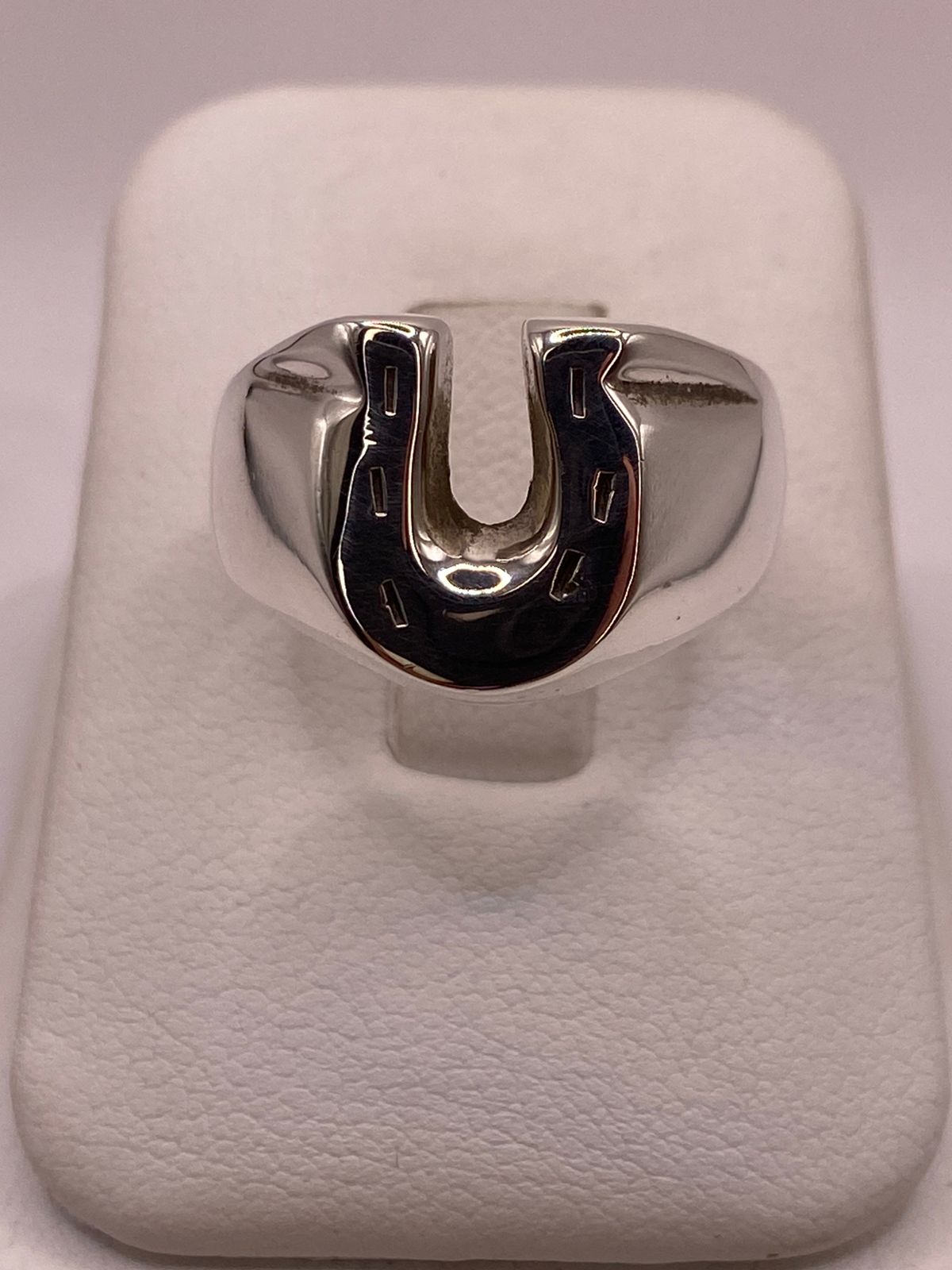 Anillo de Herradura en Plata .925