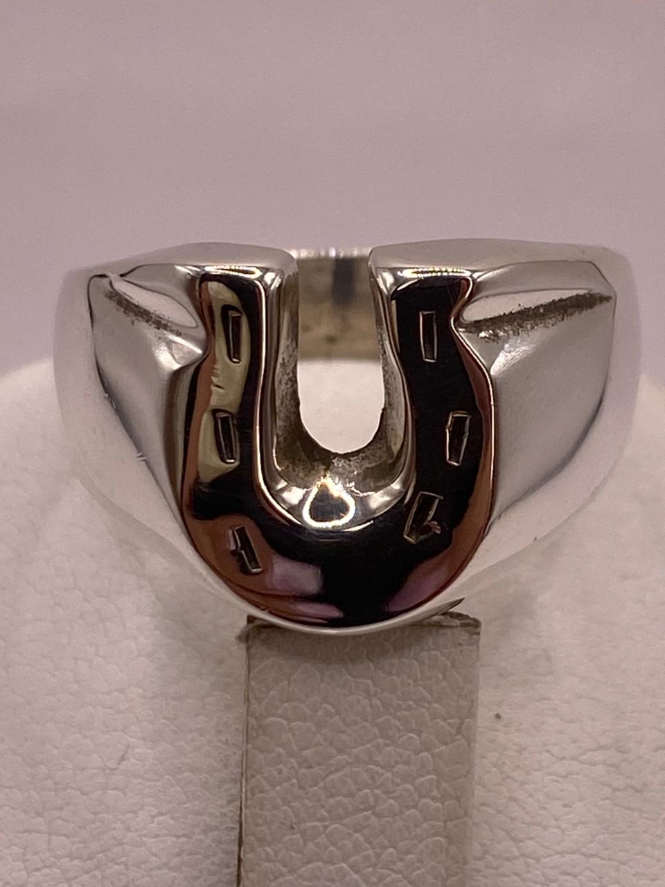 Anillo de Herradura en Plata .925