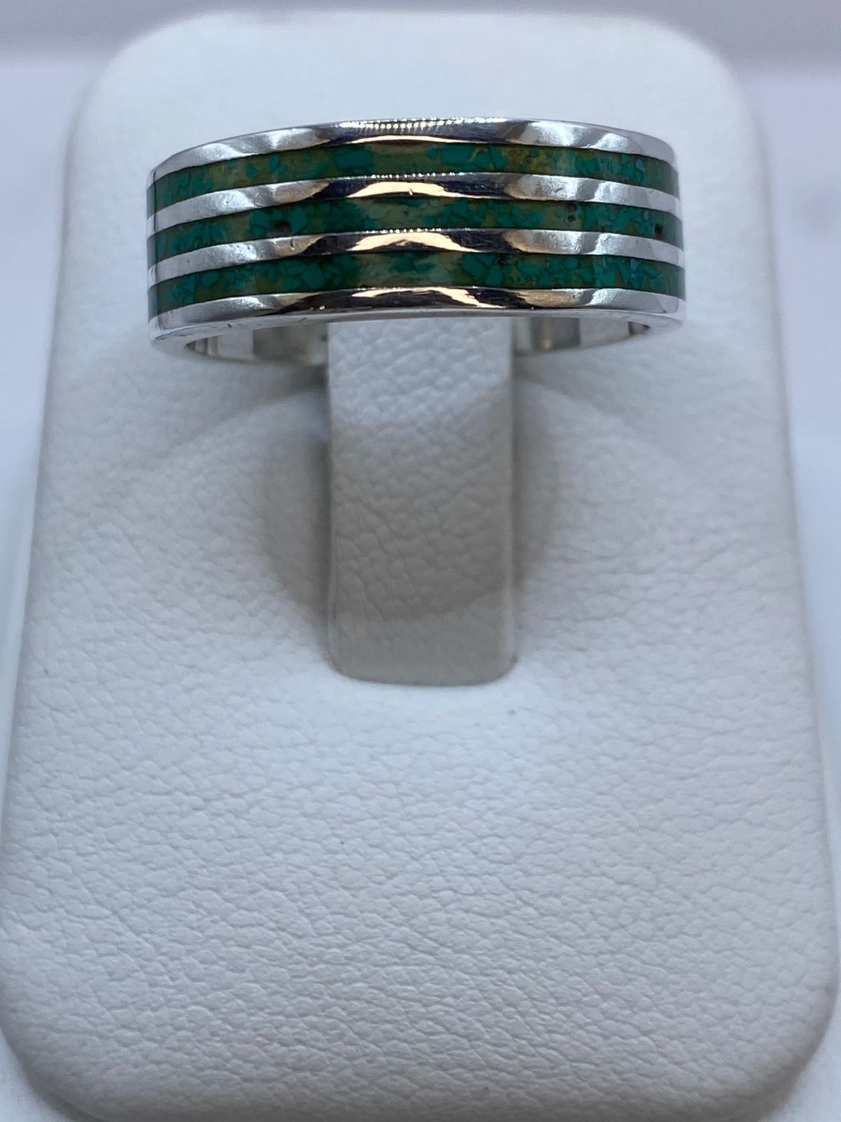 Anillo Líneas Eternas de Plata .925 con Malaquita