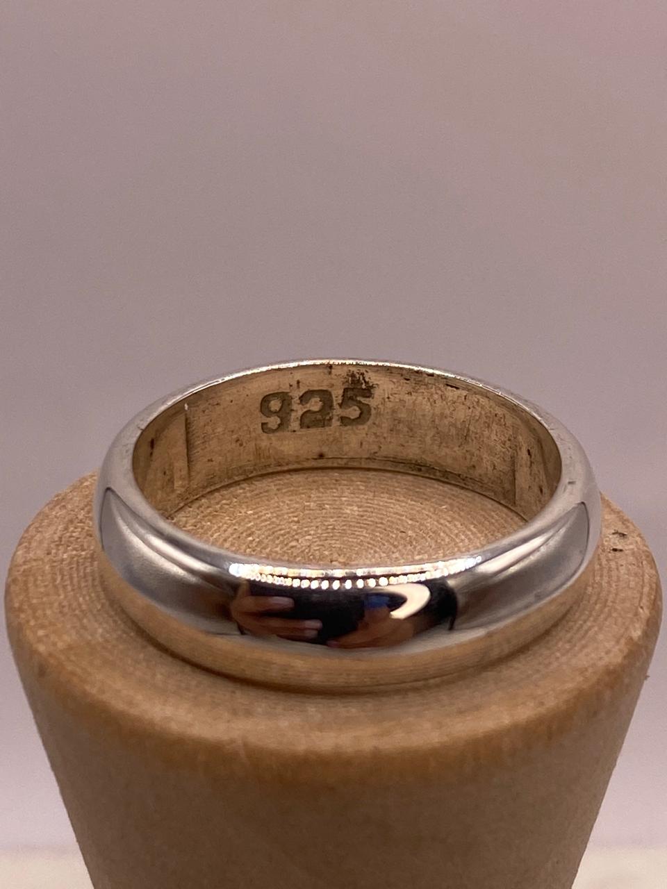 Anillo Liso Argolla en Plata .925