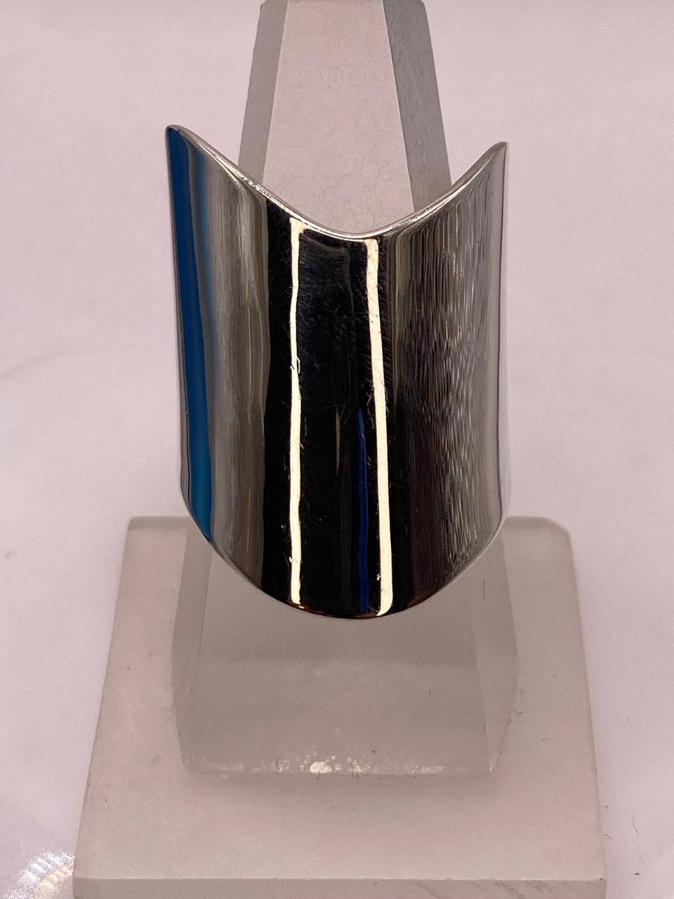 Anillo Liso de Plata .925 con Efecto Espejo