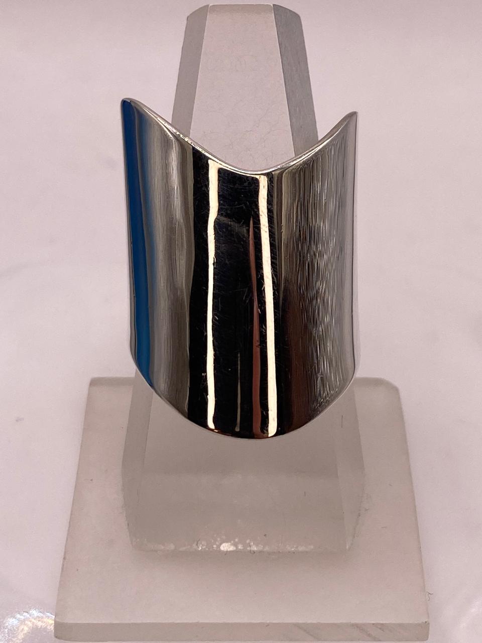 Anillo Liso de Plata .925 con Efecto Espejo