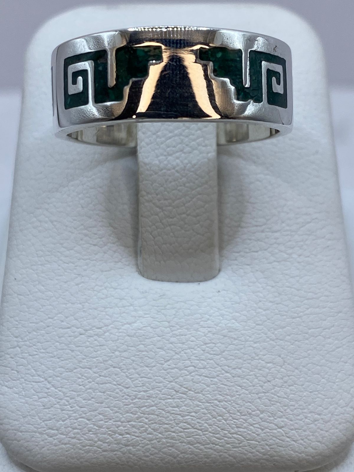 Anillo de Malaquita con Greca Espiral Calada en Plata .925