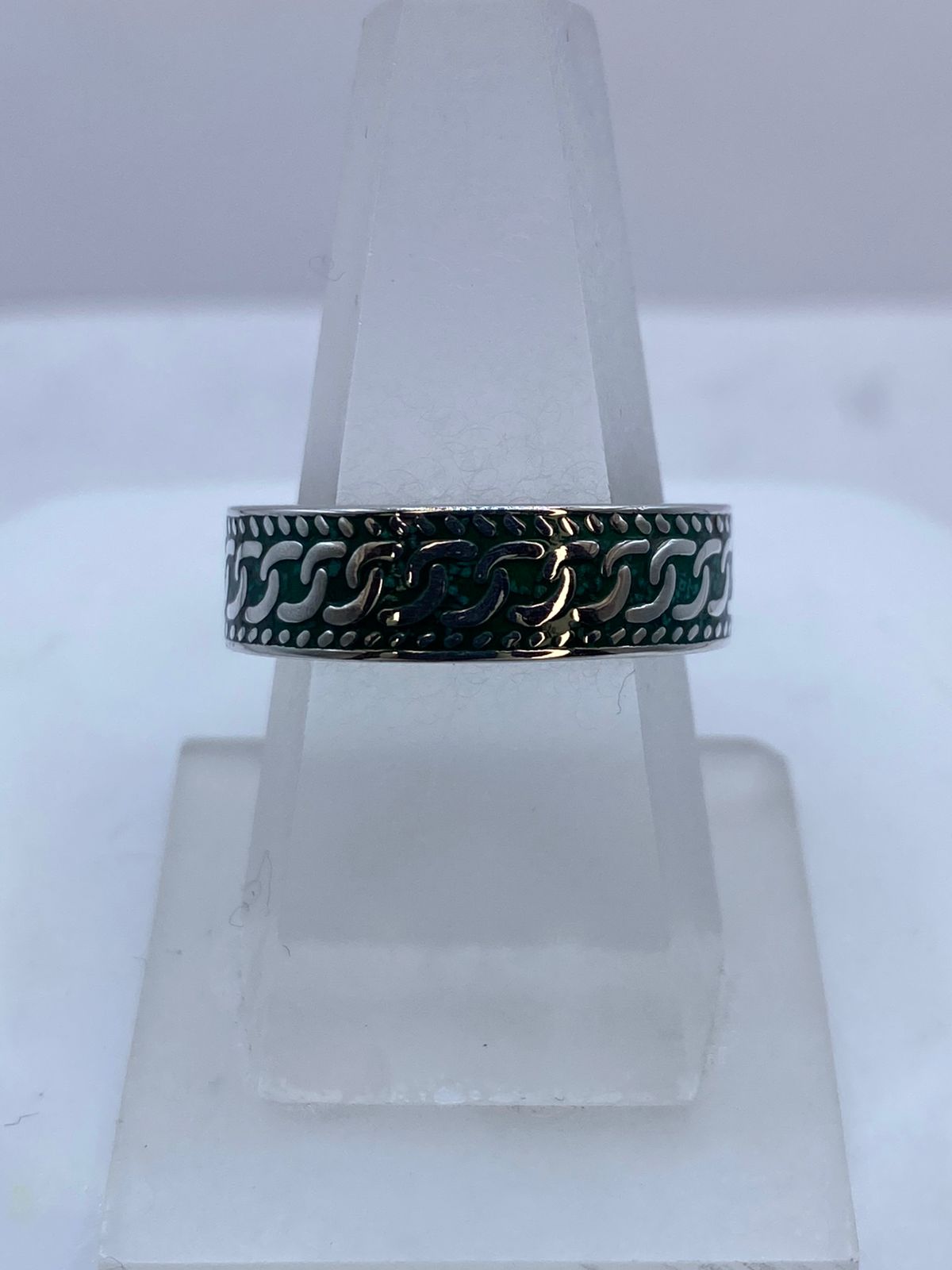 Anillo de Malaquita Entrelazada en Plata .925