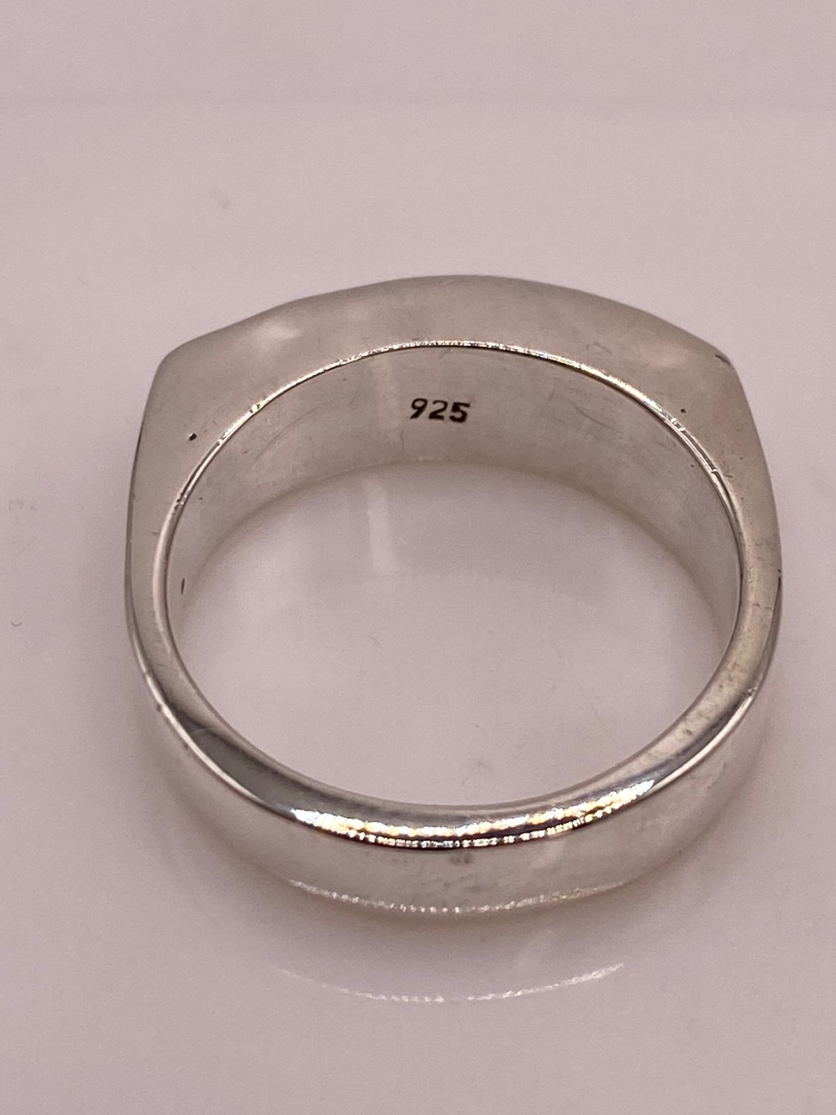Anillo Martillado de Plata Ley .925