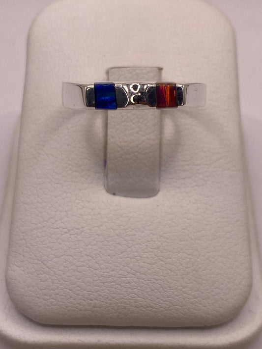 Anillo Minimalista de Plata 950 con Ópalo de Fuego — detalle de acabado