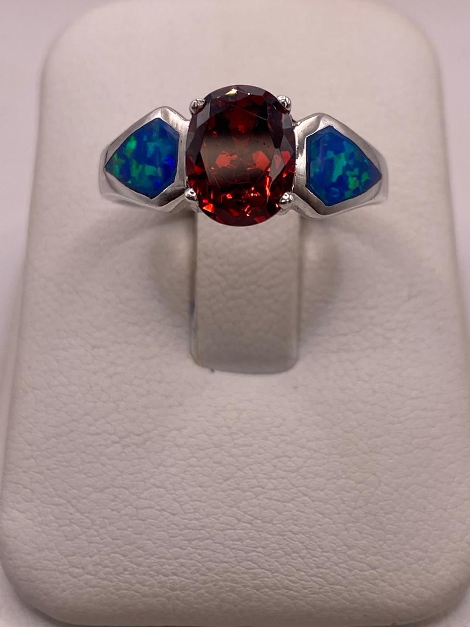 Anillo Moderno de Plata 925 con Ópalo de Fuego y Zirconia