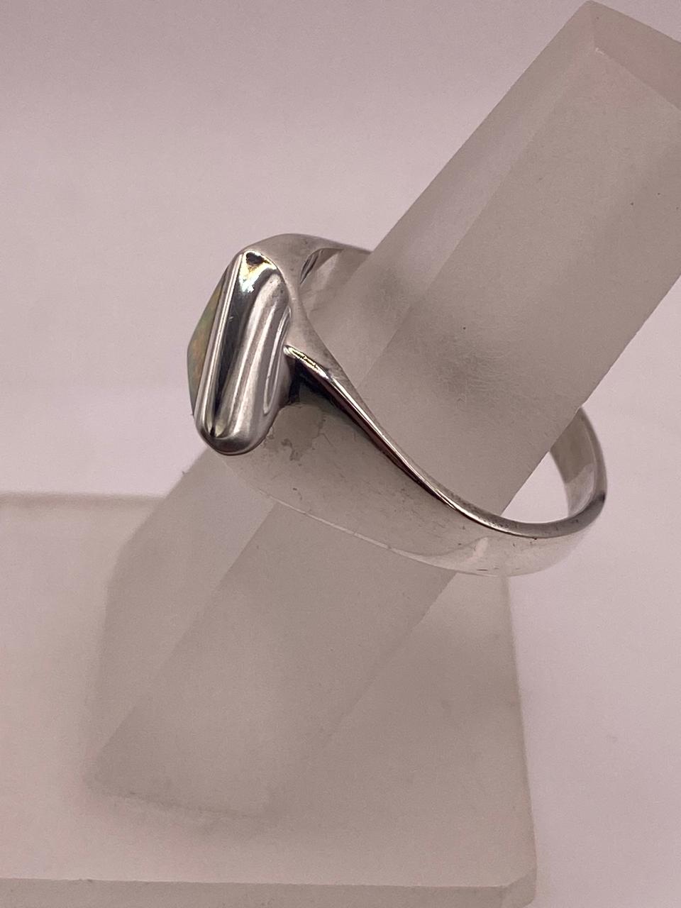 Anillo Moderno de Plata 950 con Ópalo de Fuego