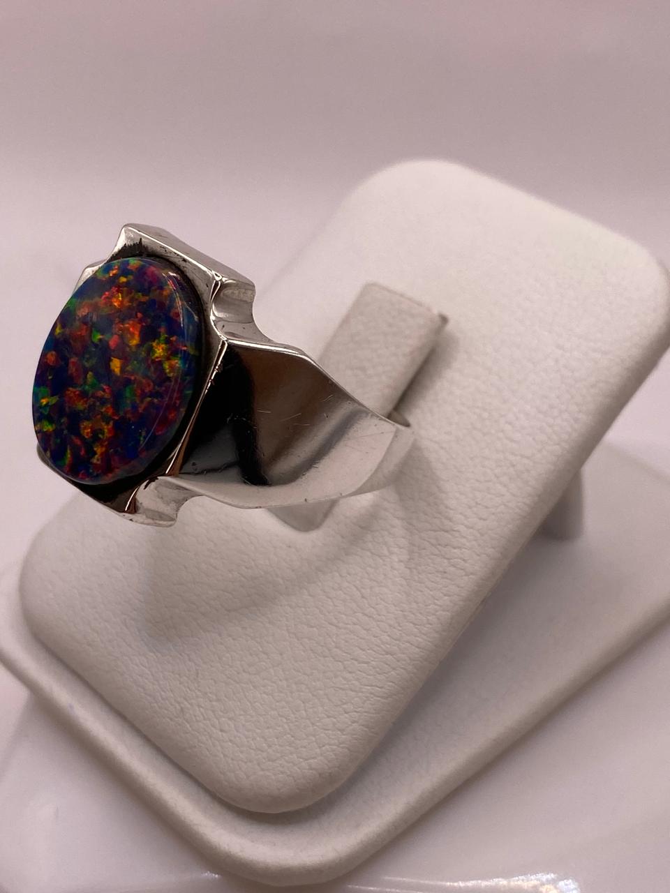 Anillo Montura Ovalada Contemporánea Plata Ley 950 con Ópalo de Fuego