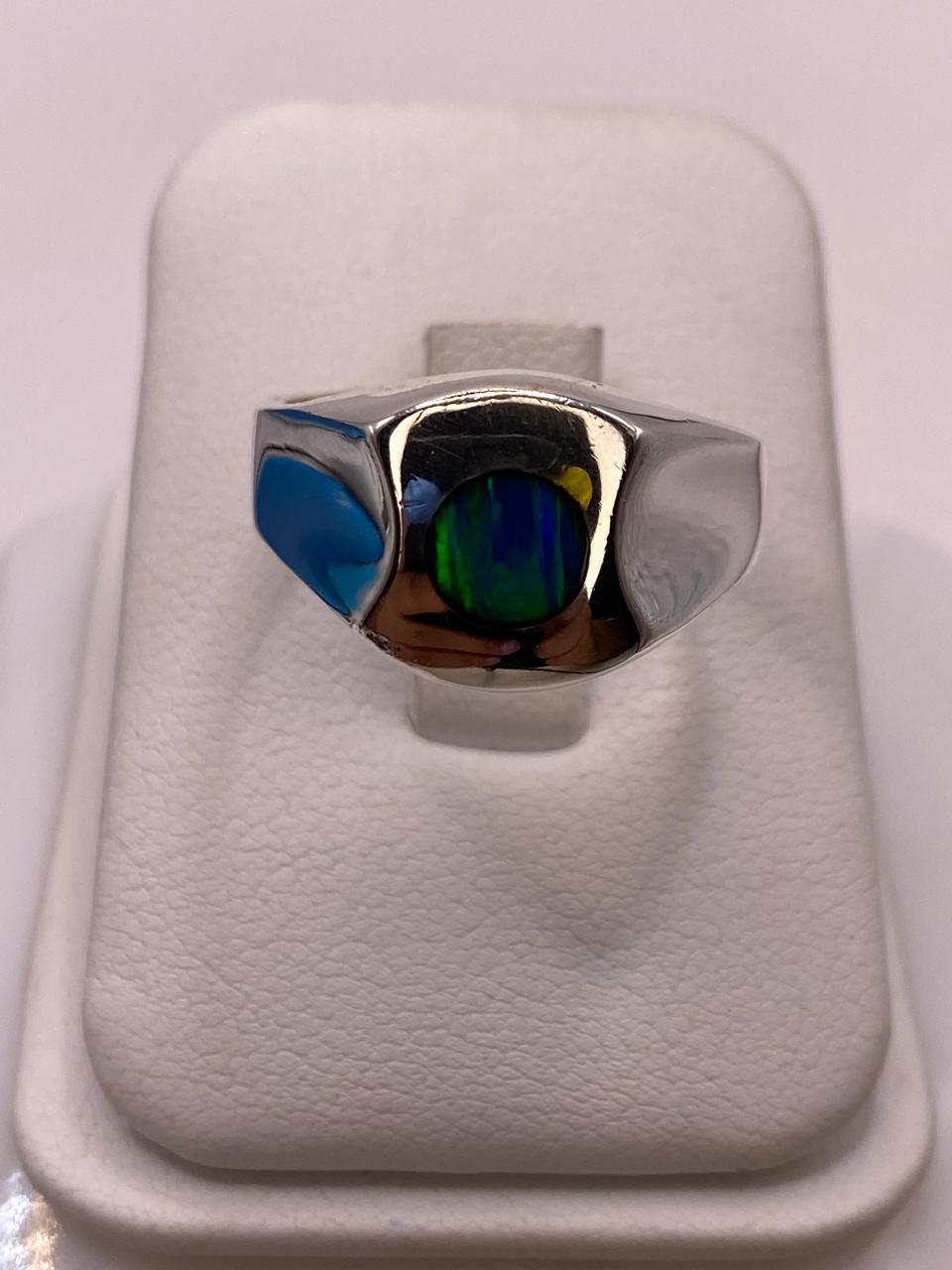 🌈💍 Anillo de Ópalo de Fuego Azul‑verde en Plata Ley 925 — vista lateral