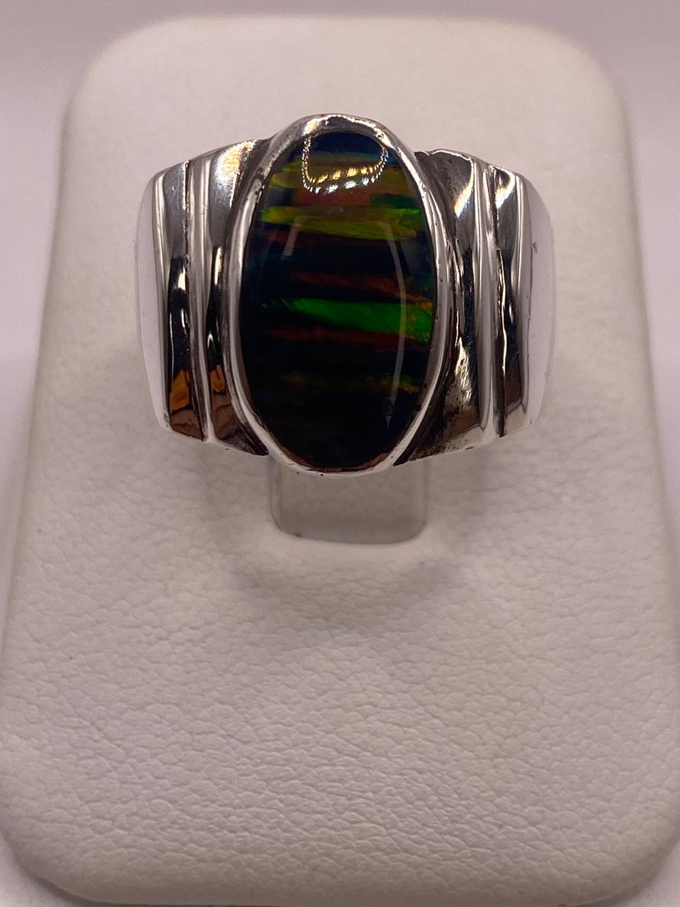 Anillo Ovalado con Ópalo de Fuego Multicolor en Plata .925