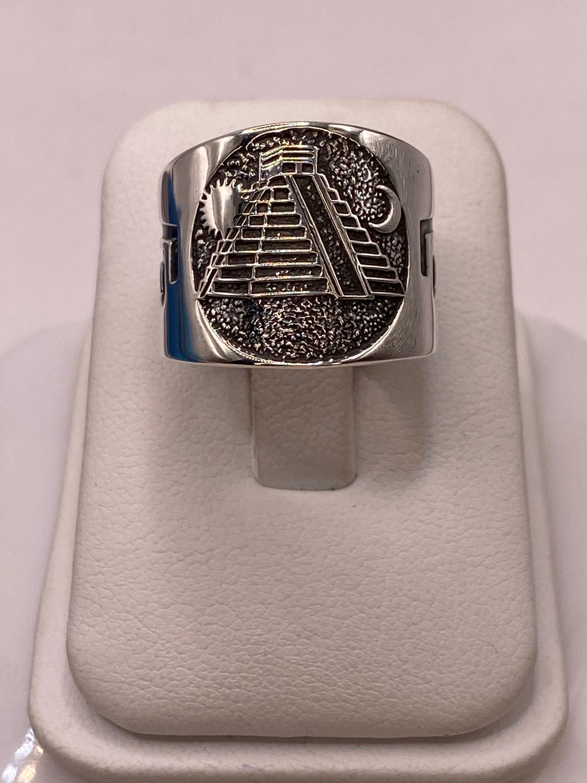 Anillo con Pirámide y Sol/Luna en Plata .925 🌞🌙🏛️