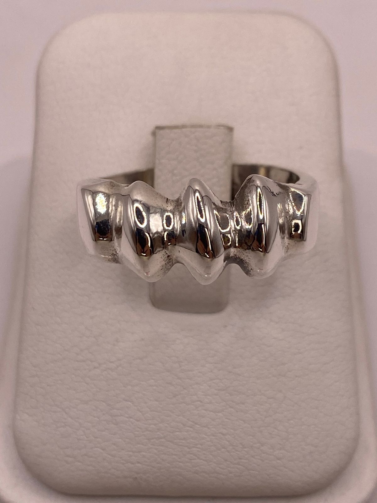 Anillo Plata .925 Diseño Ondas Elevadas