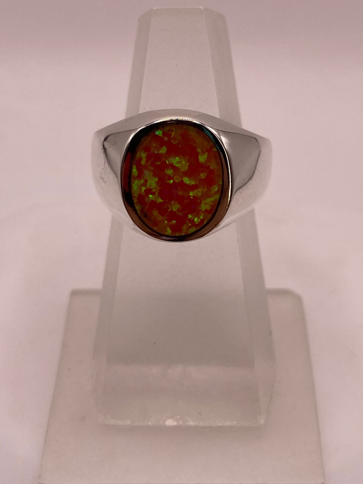 Anillo de Plata Ley .925 con Ópalo de Fuego Ovalado