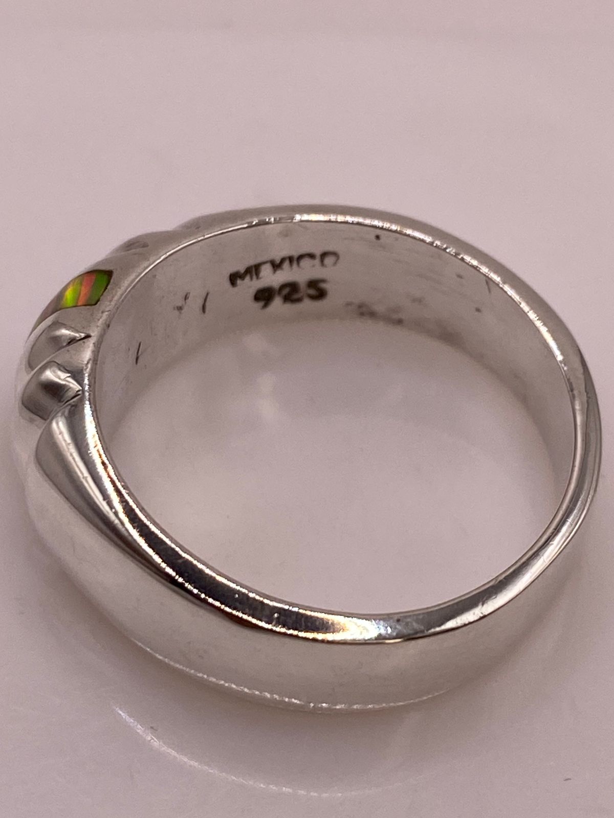 Anillo Plata Ley 925 con Ópalo de Fuego Diseño Contemporáneo