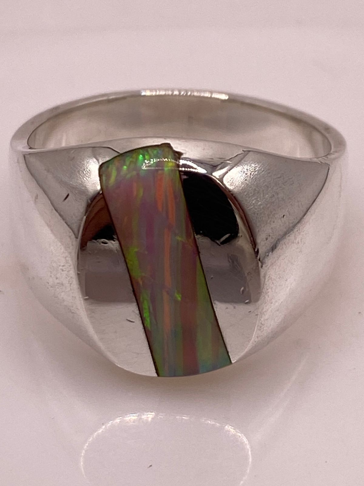 Anillo Plata Ley 925 Ópalo de Fuego Diseño Ovalado con Incrustación Diagonal