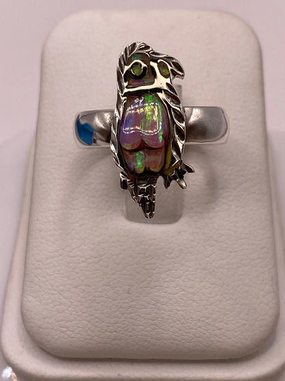 Anillo Plata Ley 925 con Ópalo de Fuego Multicolor Diseño Artesanal de Cotorro, vista de detalle
