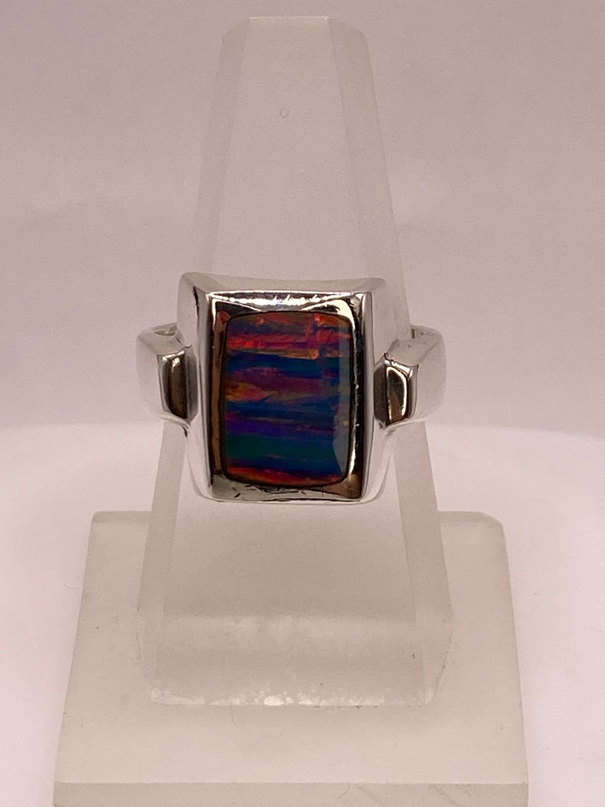 Anillo Plata Ley 925 con Ópalo de Fuego Multicolor Diseño Rectangular Moderno