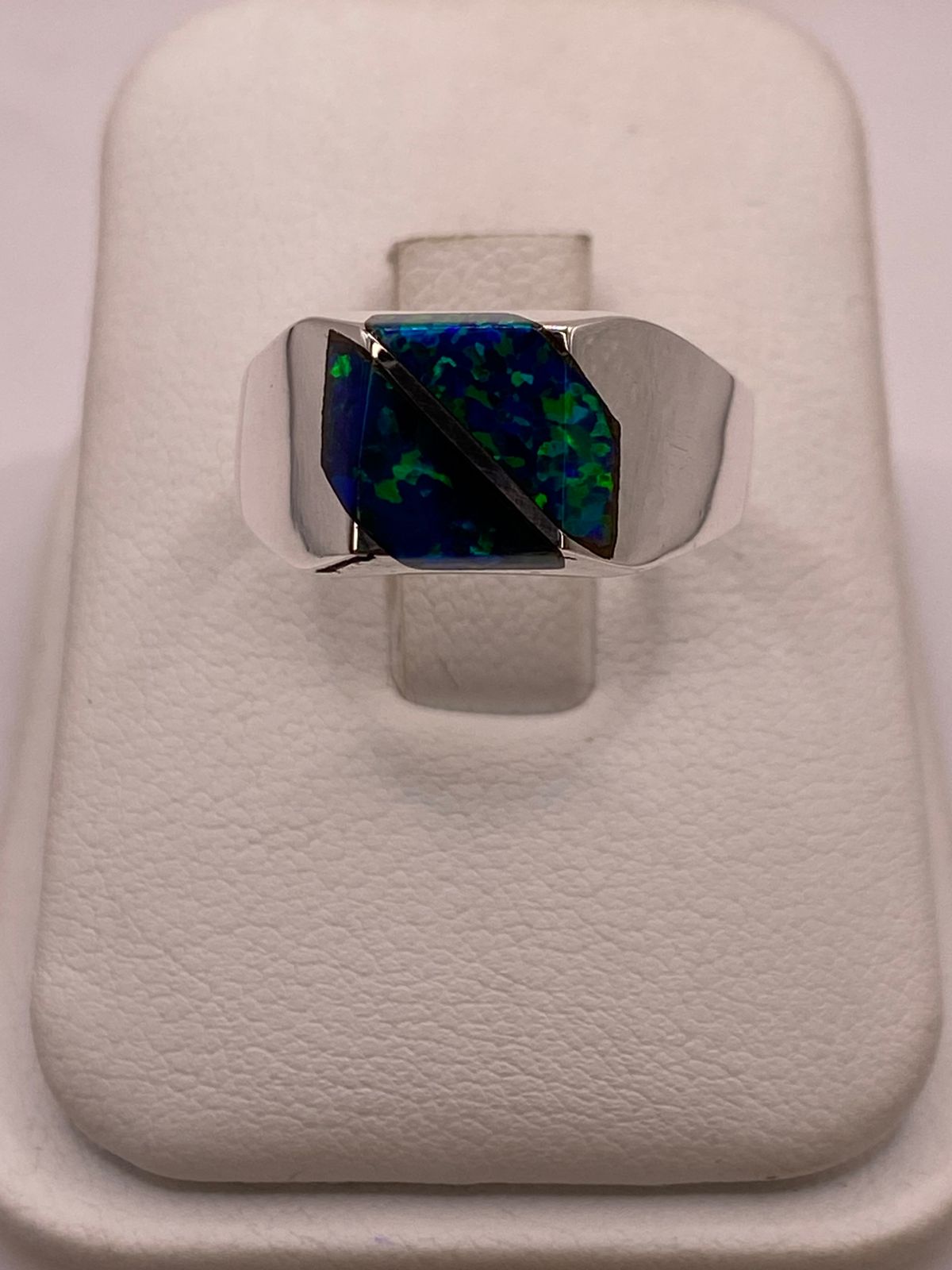 Anillo Plata Ley 950 con Ópalo de Fuego Diseño Moderno con Incrustación