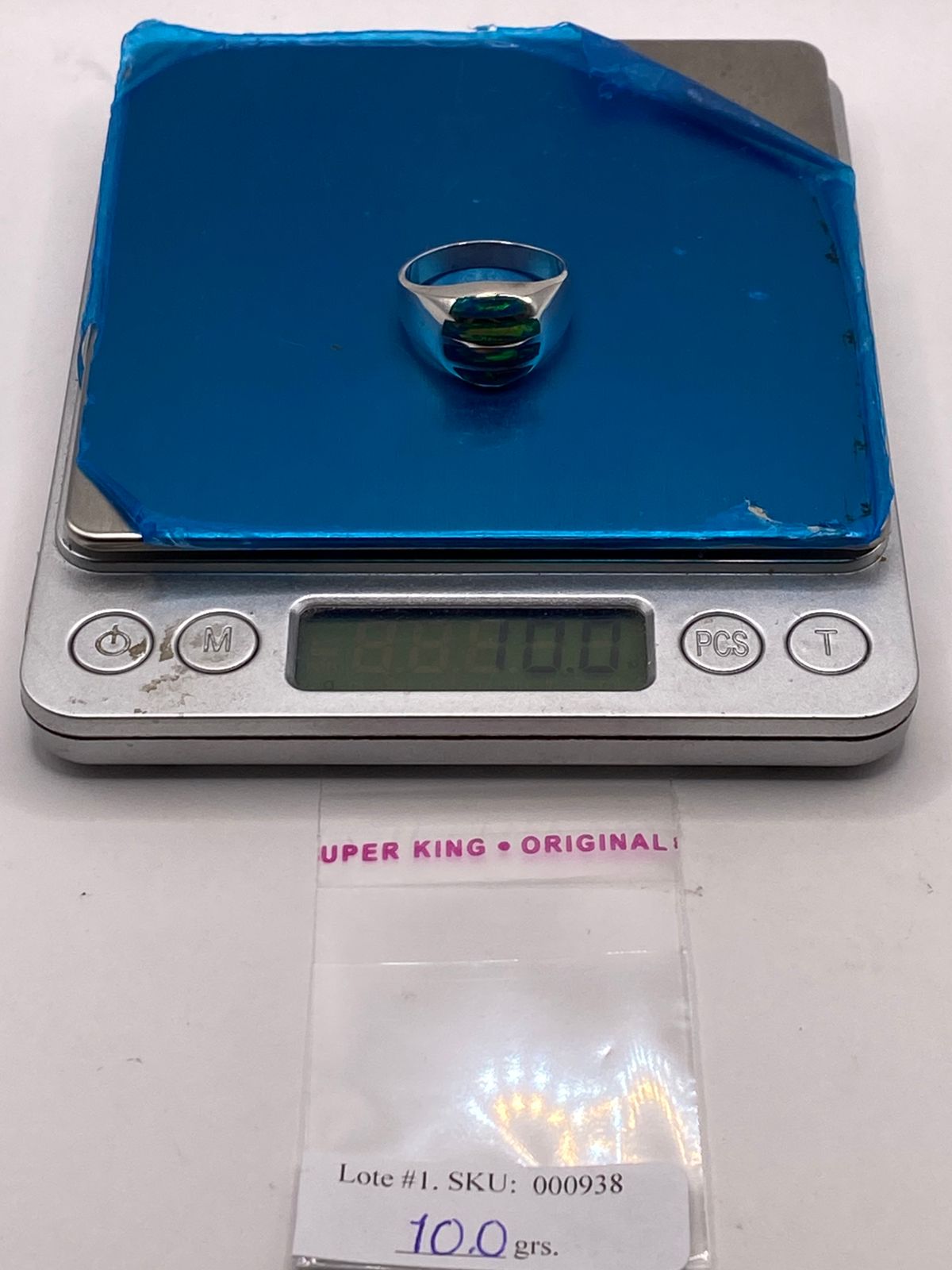 Anillo en Plata Ley 950 con Ópalo de Fuego Diseño Ovalado Segmentado