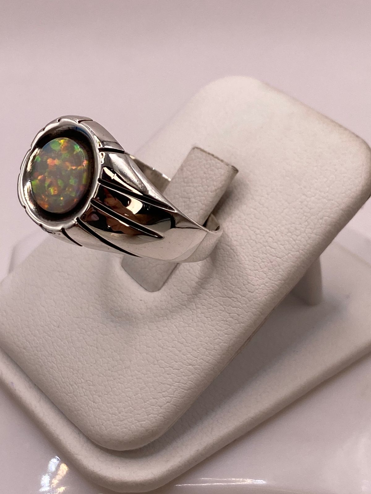 Anillo Plata Ley 950 con Piedra Ópalo de Fuego