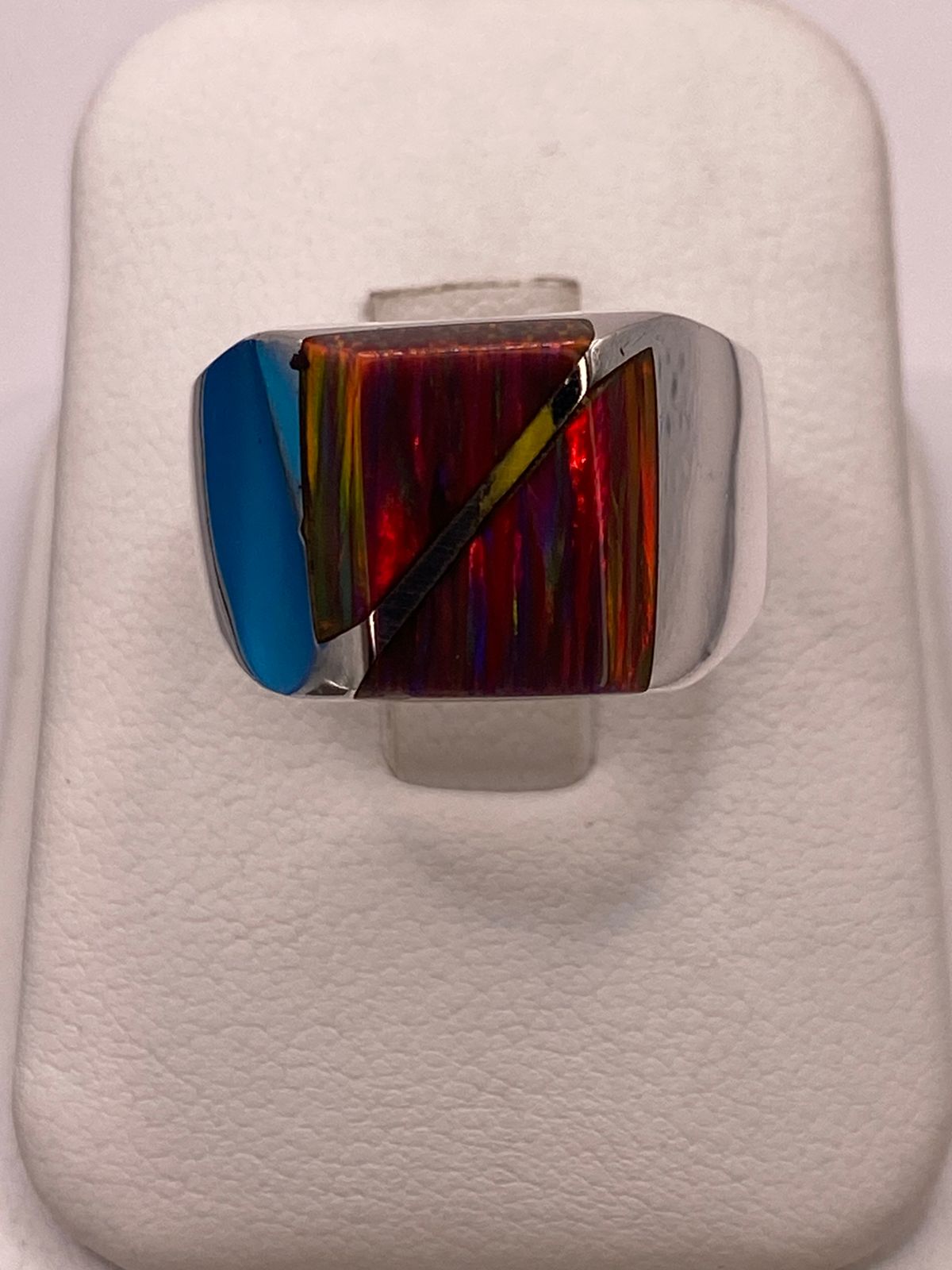 Anillo Plata Ley 925 Ópalo de Fueg Diseño Moderno con Incrustación Diagonal