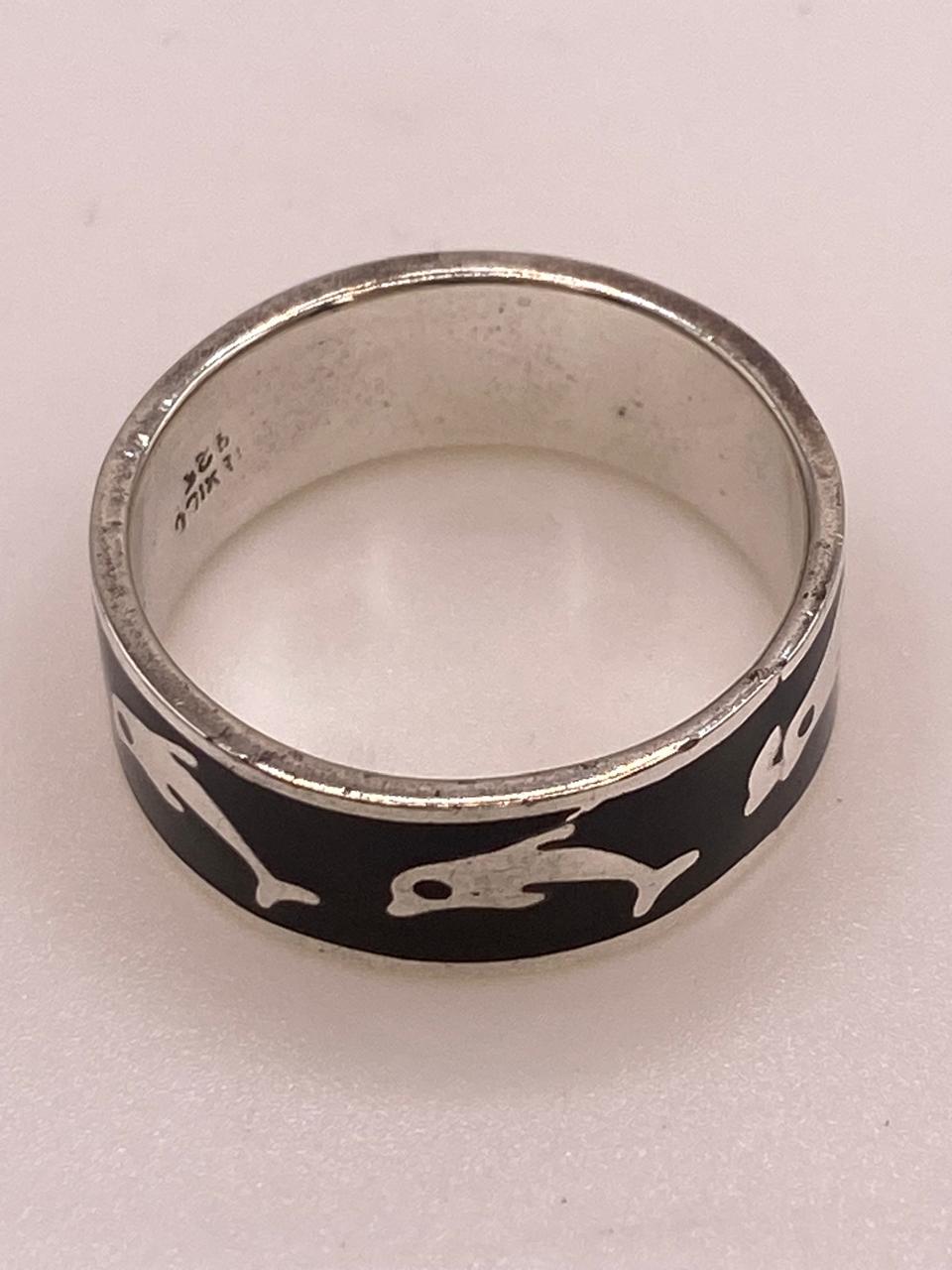 Anillo de Plata .925 con Delfines – Diseño de Animales Marinos