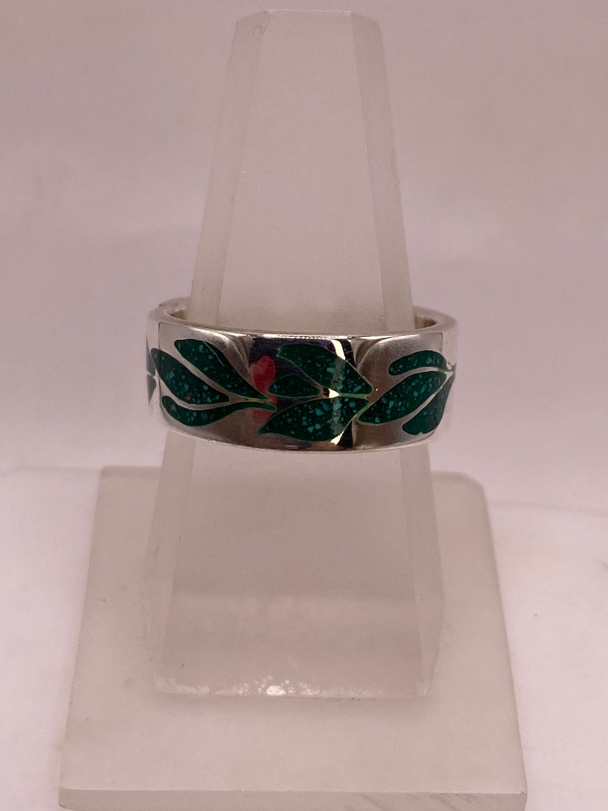 🌿 Anillo de Plata .925 con Diseño de Hojas y Motivo Floral