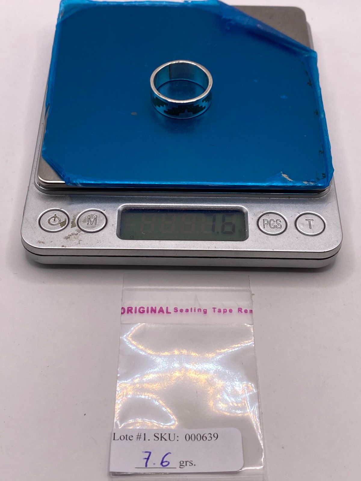 Anillo de Plata .925 con Incrustación de Malaquita – Diseño Geométrico