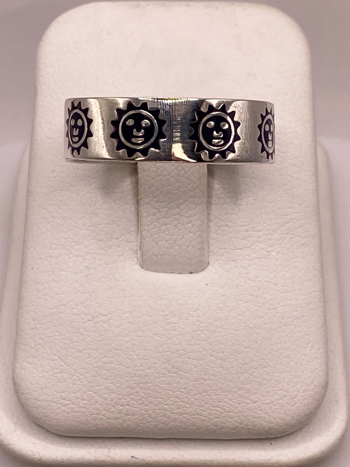 ☀️ Anillo Sol Sonriente de Plata .925