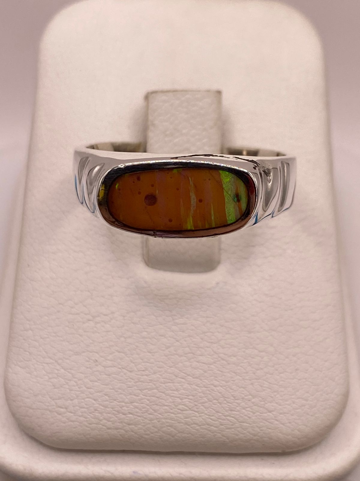 Anillo Tipo Sello de Plata Ley 925 con Ópalo de Fuego