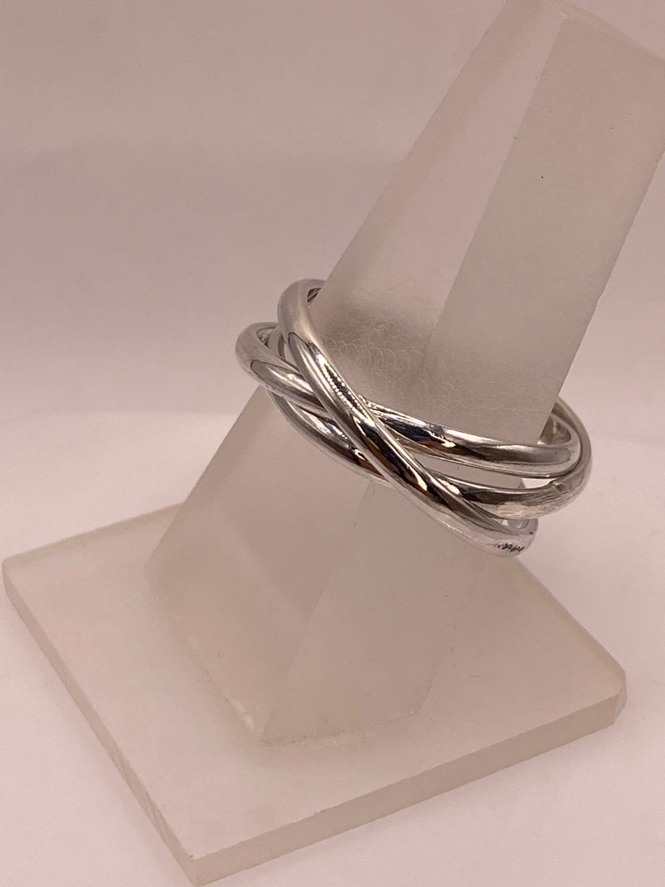 Anillo Triple Entrelazado “fin de Semana” en Plata .925