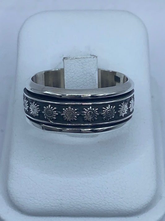 ☀️ Anillo Giratorio Soles Grabados – Plata Ley 9.25 — vista lateral
