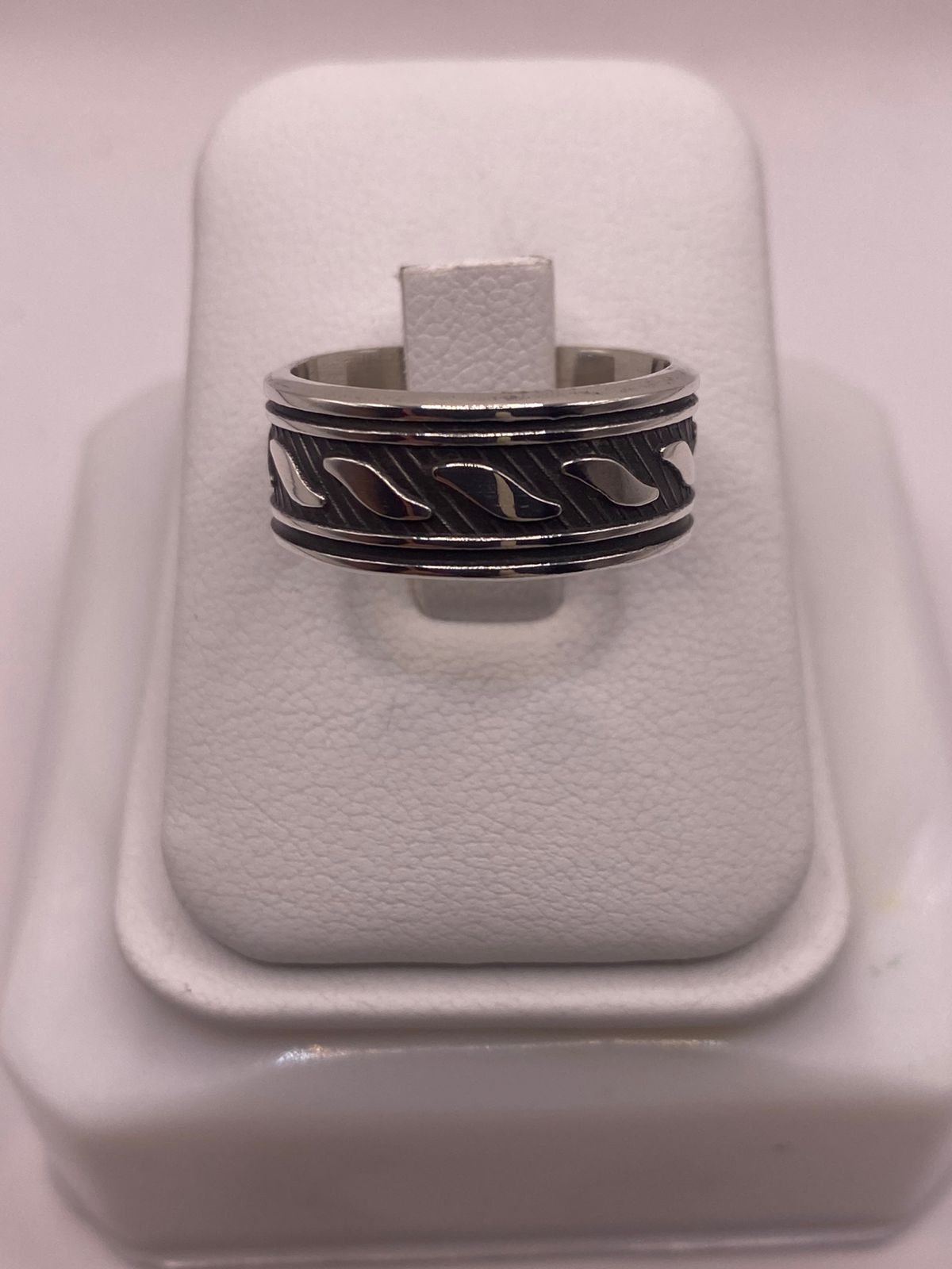 Anillo Giratorio de Plata 925 con Diseño de Ondas Texturizadas