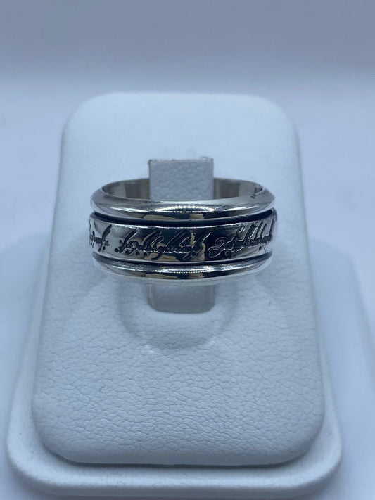 🕊️ Anillo Giratorio de Plata 925 con Grabado de Ave y Caligrafía Decorativa — vista lateral