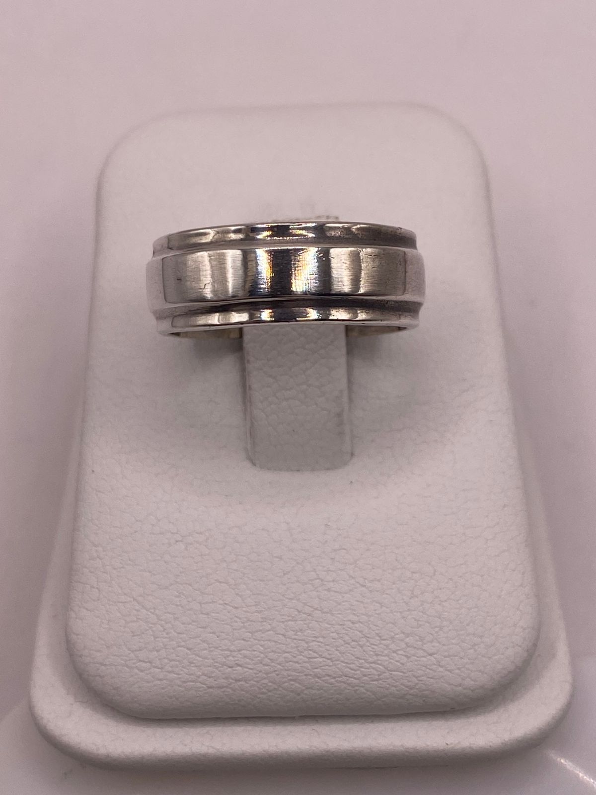 Anillo Liso de Plata 925  con Acabado Pulido Clásico