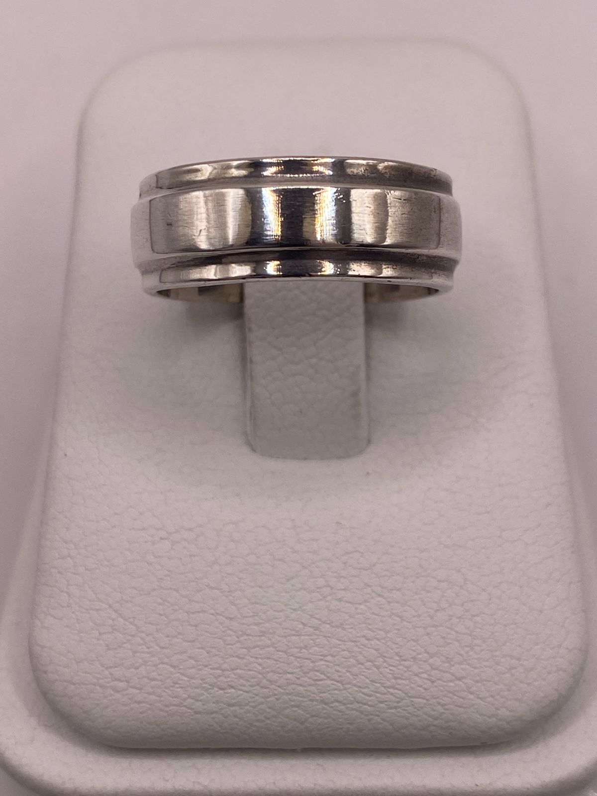 Anillo Liso de Plata 925  con Acabado Pulido Clásico